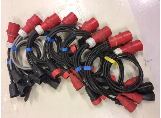 Brukt 32A til 3 x Schuko 16A Utlegg -  har 7 av disse 