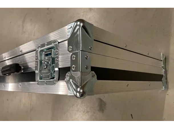 Mikrofon koffert 20  (60x42x15) Innredet 