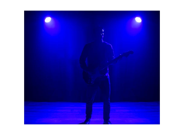 ADJ COB Cannon LP200 ST COB wash, 200W, RGBAL 