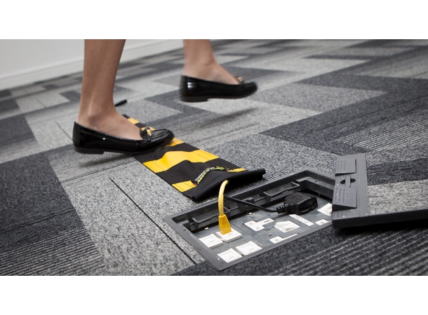 Le Mark Carpet Crawler™ Black Minimise trip hazards 
