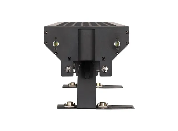 ADJ Vintage Bar-  CRI70- 160° Angle Strobe 0.5 - 33Hz, 4x 150W, 27.000 Lumen 