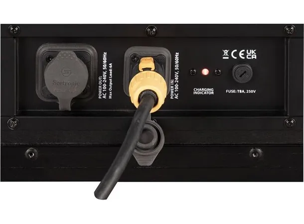 ADJ ElectraPix Par 7 Pak Black 6 Electrapix Par with charging solution 