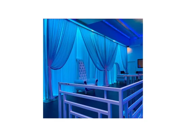 ADJ Ultra Series UBL6H Seks ultra-lyse 20-Watt HEX LED 