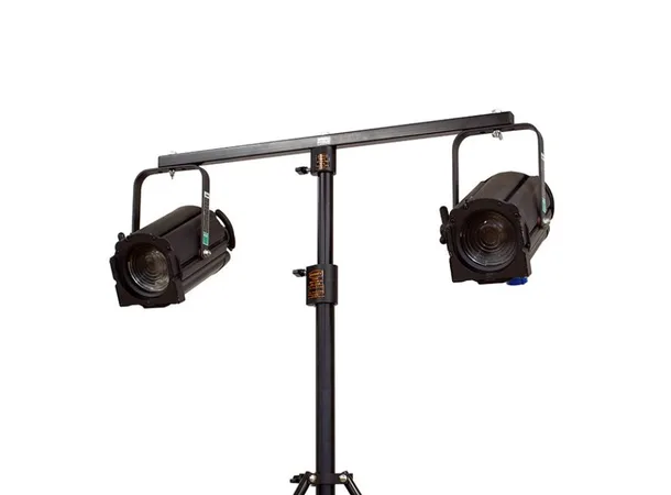 Doughty T43101 TEE BAR 4 LANTERN (Black) 