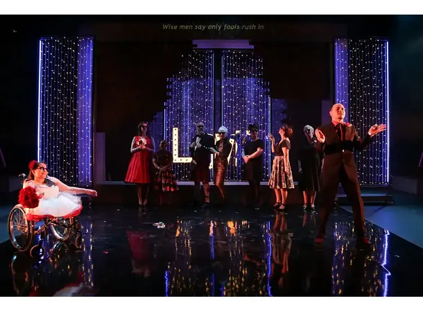 Le Mark Harmony™ High-Gloss Floor Sort, rull 1,5 x 20m 