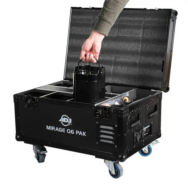 ADJ Mirage Q6 Pak Black Flight case with charging solution 