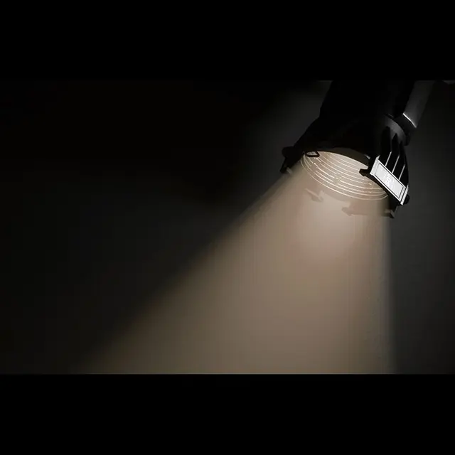 ADJ Encore Profile Pro WW - CRI: 97 NO LENS / 260W, 9 Kg, 10.000 Lumen 