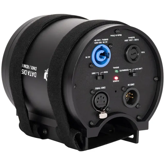 ADJ Data Distro 6 5-pin XLR, og 6x 5-pin XLR-utganger 
