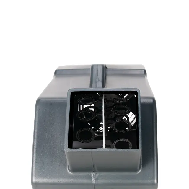 ADJ Bubbletron EX Consumption rate: 1 L per hour 