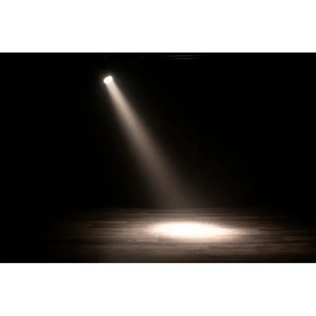 ADJ Encore LP7 IP - CRI: 84 IP65, 10° Beam, 3.45 kg 