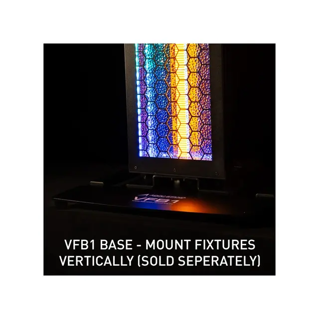 ADJ Vintage Bar-  CRI70- 160° Angle Strobe 0.5 - 33Hz, 4x 150W, 27.000 Lumen 