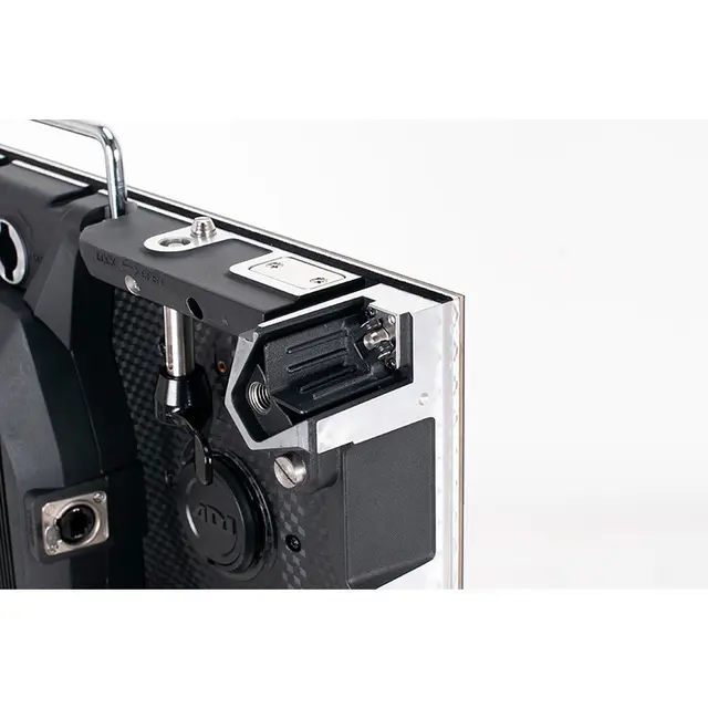 ADJ VS5 Pixel Pitch: 5.95mm IP20, 1000 NITS, Contrast: 5000:1 