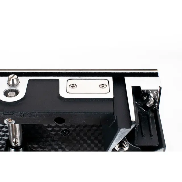 ADJ VS5 Pixel Pitch: 5.95mm IP20, 1000 NITS, Contrast: 5000:1 