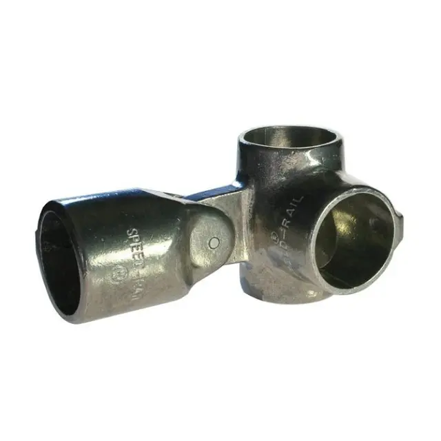 Doughty T194025 Swivel Side Outlet Comb. SWIVEL SIDE OUTLET COMBINATION 