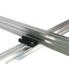 Doughty T85130 STUDIO RAIL 80 90 DEGREE CROSSOVER BRACKET supplied with 4 x rail