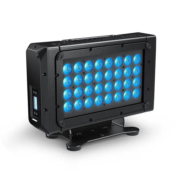 DTS X-BRICK IP65 LED Wash, RGBW 32 x Osram Ostar stage N LED's 
