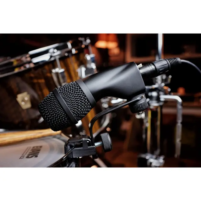 Earthworks DM17 Dynamic Tom/Snare Microphone 