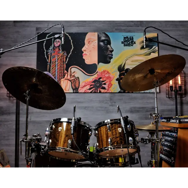 Earthworks SR25mp G2 Stereo Pair of Supercardioid Microphones 