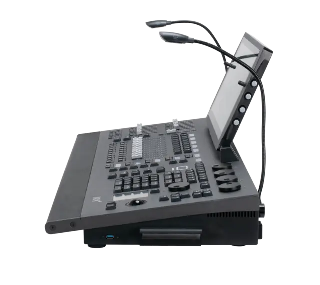 Elation NX 4 -  Lysmikser - 64 Universe 16.4 Kg, Art-Net/sACN/DMX/MIDI/Timecode 