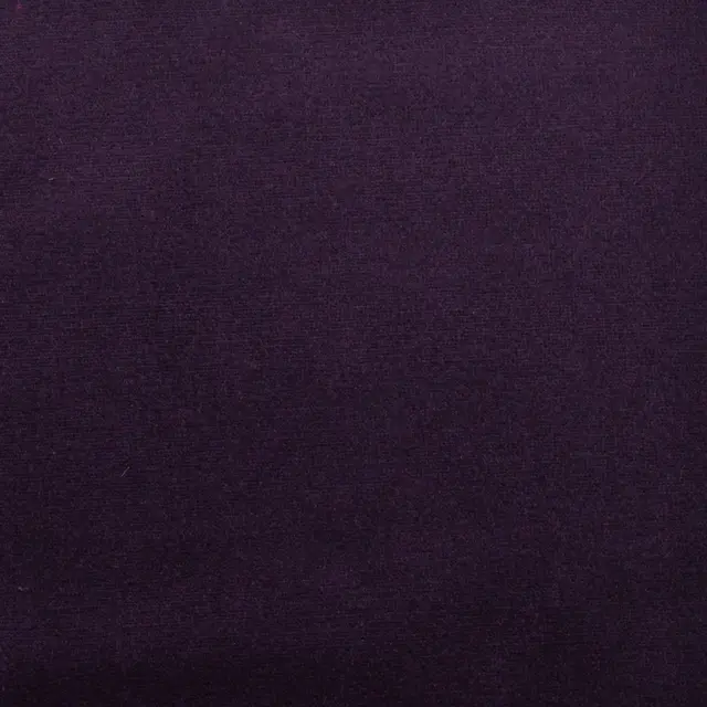 J&C Duchess Velvet Aubergine Bredde: 140cm, Vekt: 520 g/m2 