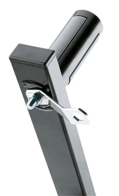 K&M 241-120 Høyt. Veggbrakett 0-22 grad tilt ned 35mm, 50Kg 