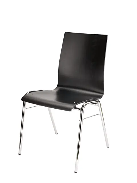 K&M 13405 stablestol i sort tre Stacking chair 
