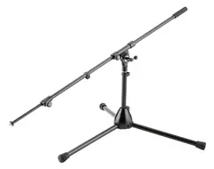K&amp;M 25500 Mikrofon gulvstativ med lang galge. 870/1550mm.