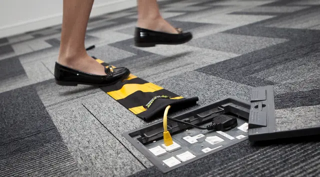 Le Mark Carpet Crawler™ Black Minimise trip hazards 