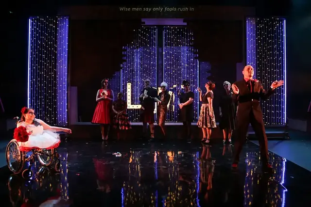 Le Mark Harmony™ High-Gloss Floor Sort, rull 1,5 x 20m 