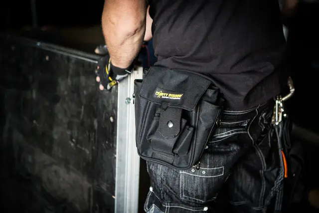 Le Mark Technicians Tool Pouch Rugged ultra-light storage 
