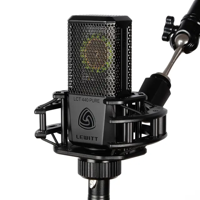 Lewitt LCT 440 PURE Mikrofon for ren studiolyd 