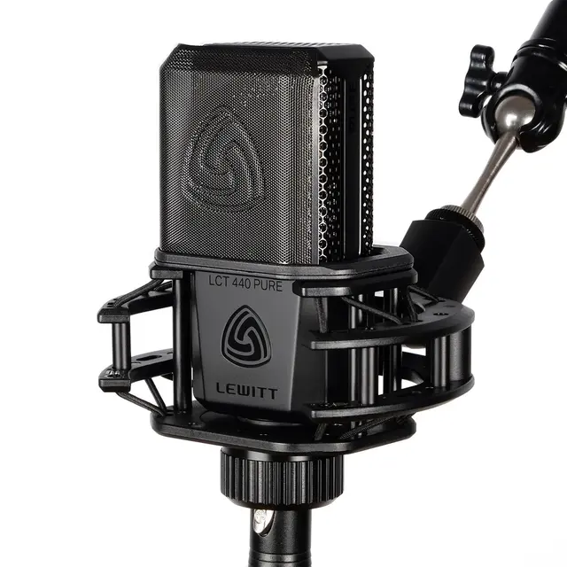 Lewitt LCT 440 PURE Mikrofon for ren studiolyd 