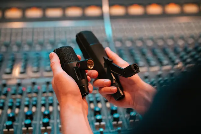 Sennheiser MD 421 KOMPAKT Håndterer eksepsjonelt høy SPL 