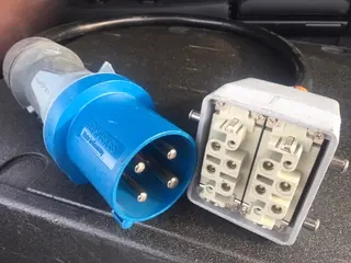 SRS 63A BLUE Power input cable 230V, 2M for Hybrid Harting- PVC GREY CABLE